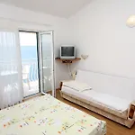 With Parking Space Gornja Vala, Makarska - 4890 Apartman *